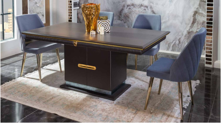 Juego de comedor de lujo de acero inoxidable. Mesa de comedor moderna con 4 sillas tapizadas.
