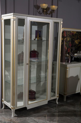 Armarios de madera Vitrinas de cristal Vitrina de madera maciza Muebles de salón Aparador