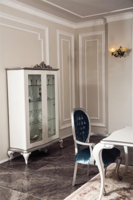 Diseño de comedor Set 8 piezas Silla Cómoda Vitrina Espejo Mesas de comedor Madera