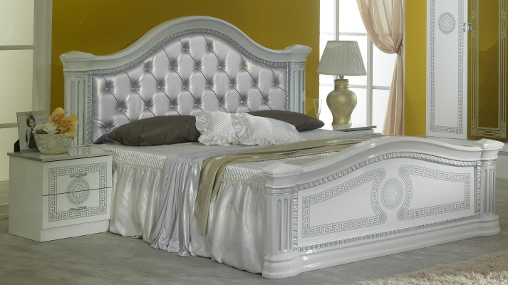 Conjunto de dormitorio de alta calidad de 3 piezas Cama Cama Doble Camas 2x Mesita de Noche Chesterfield