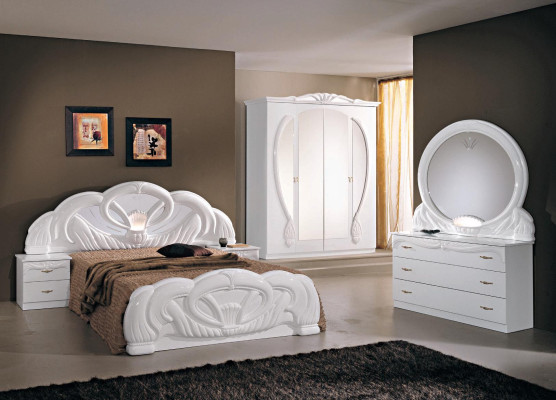 Estilo clásico Armario Armario de madera Guardarropa Armarios de dormitorio Nuevos
