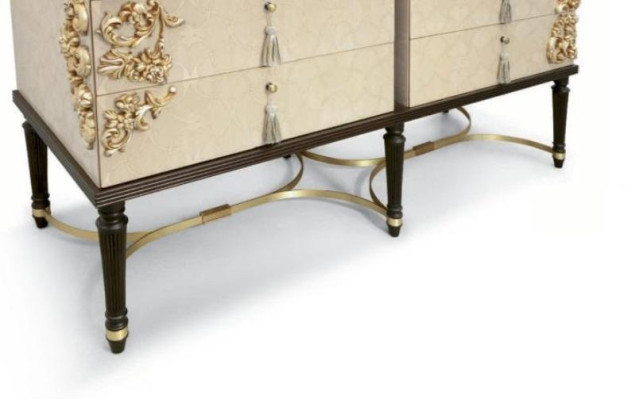 Cómoda aparador armarios de lujo cómodas dormitorio madera beige.