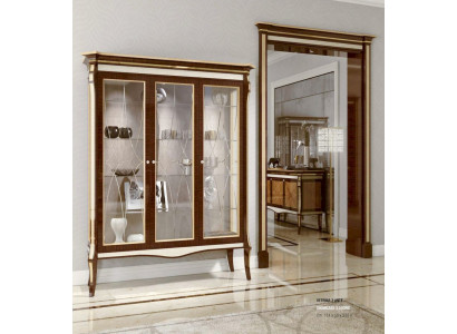 Vitrina con puertas armario vitrinas armario sala de estar madera marrón