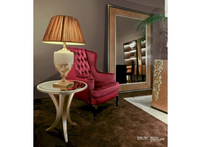 Elegantes mesas auxiliares para la sala de estar Muebles de madera en beige con diseño redondo.
