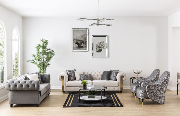 Sofá de lujo para la sala de estar de 3 plazas en color gris, estilo Chesterfield clásico.