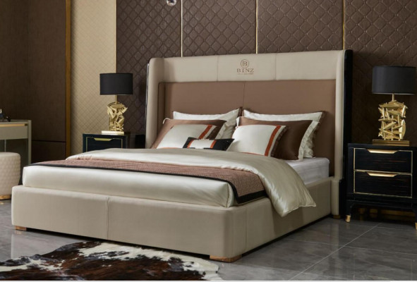 Conjunto de dormitorio con cama de diseño de lujo con 2 mesitas de noche y estructura de cama de 3 piezas.