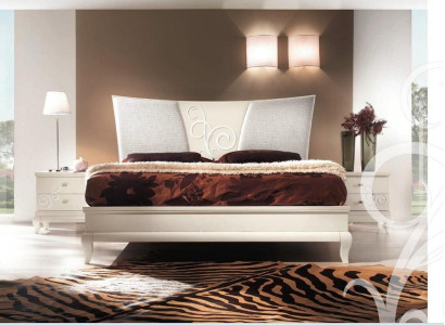 Dormitorio Cama Mesita de noche Camas dobles Juego de ropa de cama Estructura de cama Set de camas de 3 piezas.