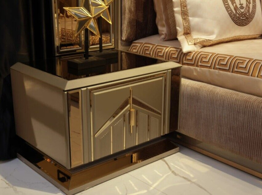 Dormitorio Mesita de noche Armario Muebles Italia Mesa auxiliar.