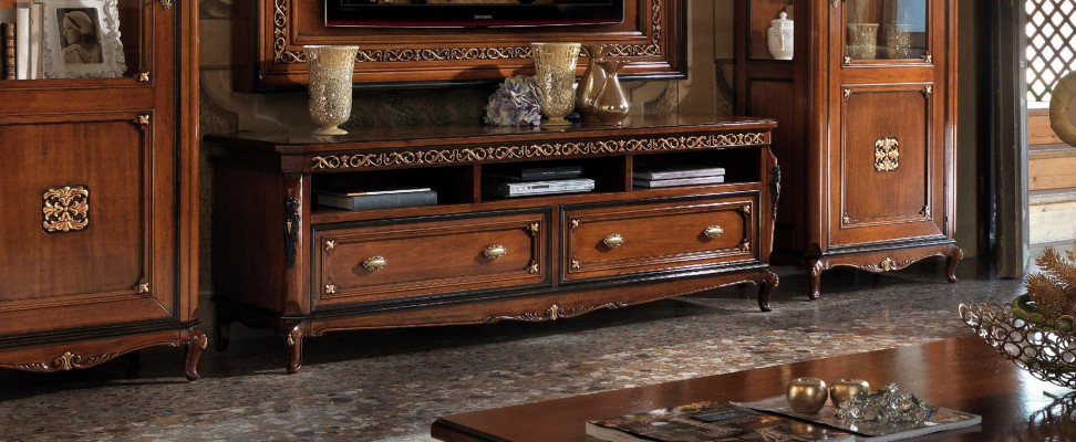 Conjunto de sala de estar de 4 piezas. Repisa de TV, cómoda, mesa de centro de madera. Conjunto de lujo decorativo.