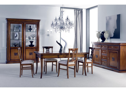 Juego de comedor de 7 piezas. Mesa sillas cómoda vitrina grupo conjunto madera marrón.