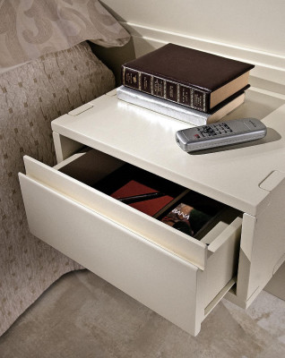 Diseño moderno de muebles de lujo, set de 4 piezas para equipamiento de hotel, 2 camas + mesita de noche.