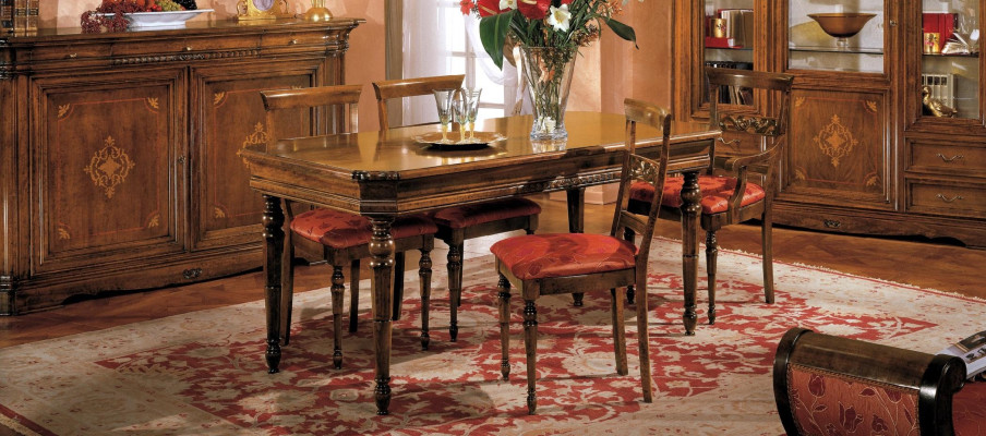 Conjunto completo de mesa de comedor 4 sillas Conjuntos de comedor Grupo de comida Mesa de madera Mesas de mesa de 5 piezas