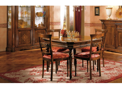 Grupo de comedor de madera Mesa de comedor Conjunto completo de mesa de comedor de 5 piezas 4 sillas Comedor