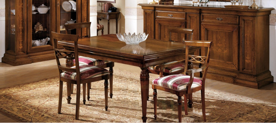 Juego de comedor Conjunto de comedor Clásico de madera maciza de 4 piezas Conjunto de sillas 4x Sillas