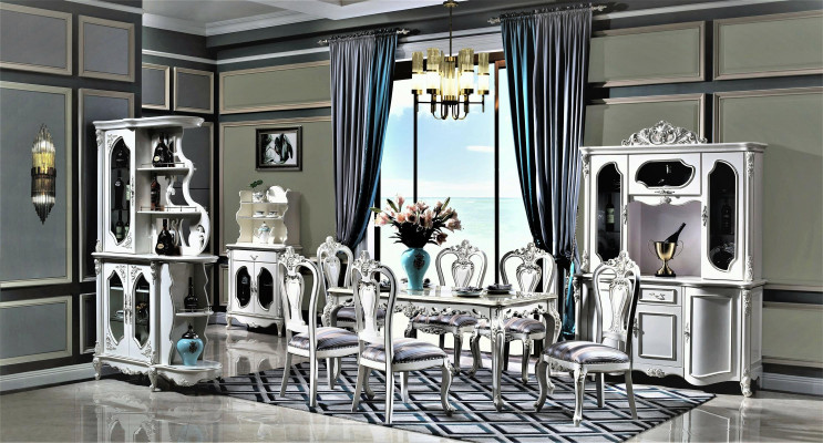 Juego de comedor elegante de 10 piezas en un estilo clásico atemporal.