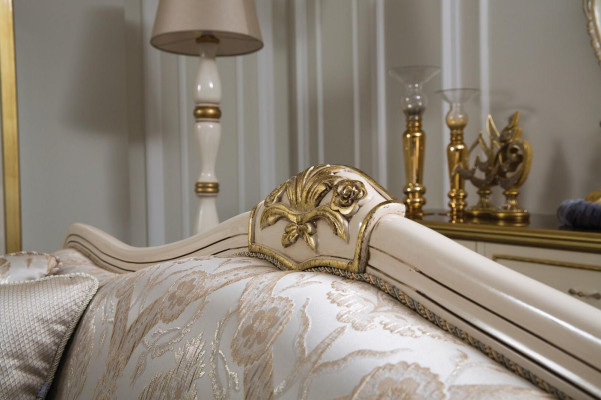 Sillón barroco dorado beige Sillón individual de estilo clásico Muebles de terciopelo y madera