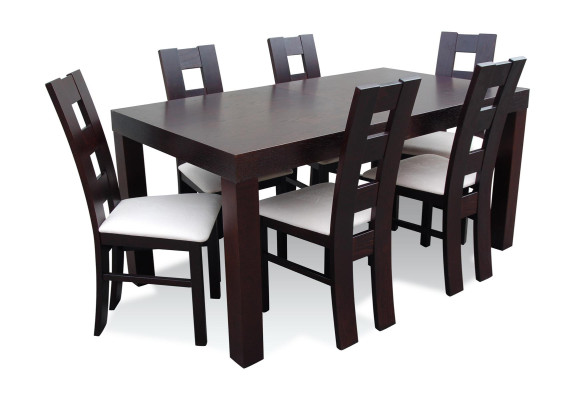 Muebles clásicos de comedor. Conjunto de silla con respaldo y mesa. Set de 7 piezas. Clásico.