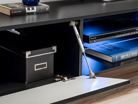 Mueble de salón negro con chimenea, diseño moderno, mueble de TV.