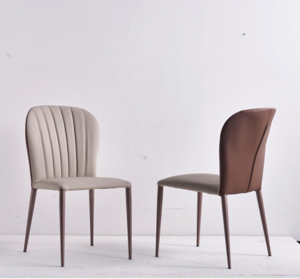 Silla de comedor beige Muebles de comedor Sillas de cuero artificial de diseñador Nuevas