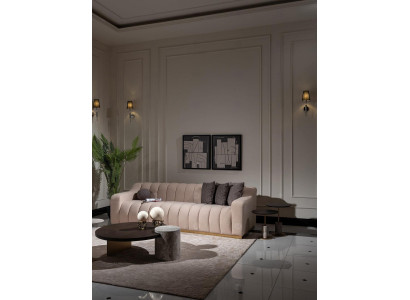 Conjunto de sala de estar de 4 piezas, sofá de tres plazas y mesas de centro en tela beige y madera.