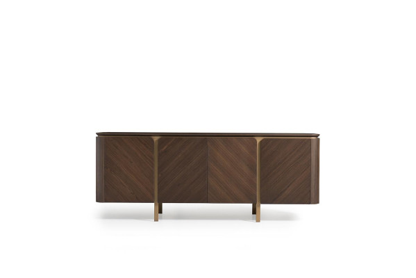 Conjunto de aparador, espejo y cómoda en marrón de madera para el comedor.