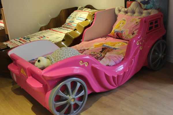 Cama infantil Habitación infantil Cama Dormitorio Madera Princesa Niña Cama Nueva