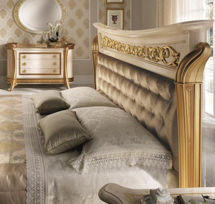 Set de dormitorio Cama Mesita de noche Cómoda Espejo Taburete Nuevo 7 piezas Barroco Rococó