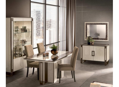Juego de comedor de 3 piezas. Mesa de comedor, vitrina, cómoda. Conjunto de mobiliario de comedor moderno de Italia.