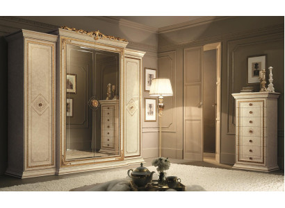 Armario de madera estilo antiguo barroco rococó para dormitorio nuevo.