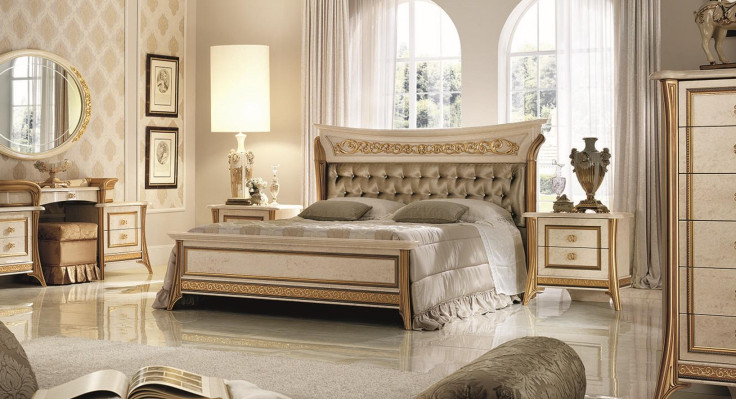 Cama 2x Mesa de noche Diseño de dormitorio clásico 3 piezas Conjunto de lujo de muebles