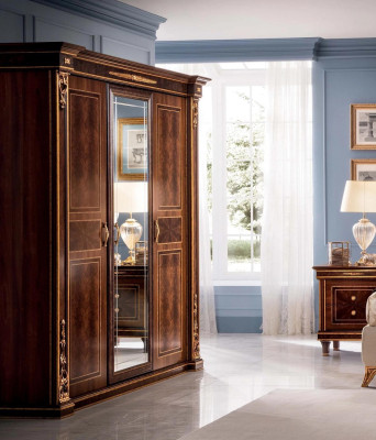 Armario de madera de 3 puertas para el dormitorio del fabricante arredoclassic, nuevo.