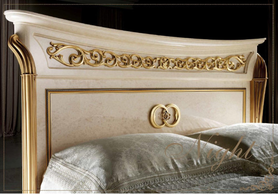 Cama real antigua real dormitorio cama tapizada barroca rococó diseñador