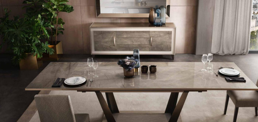 Mesa de comedor de diseño clásico estilo italiano muebles mesas color marrón claro.