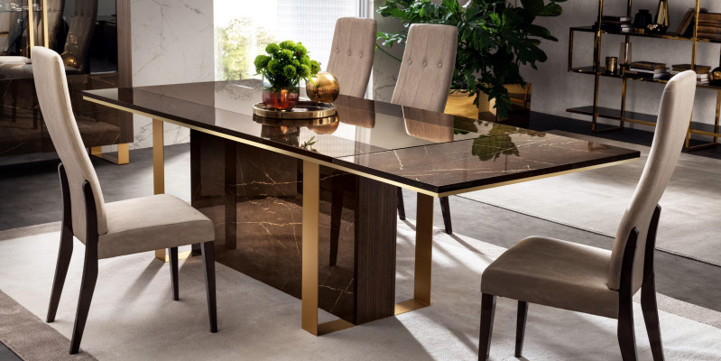Mesa de comedor de diseñador Mesa de diseño Madera Mesa de comedor italiano Muebles de salón