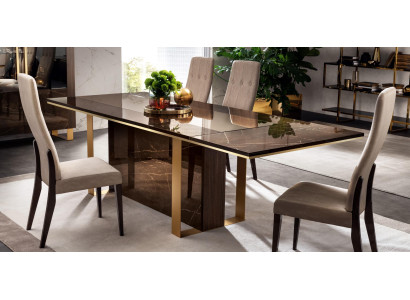 Mesa de comedor de diseñador Mesa de diseño Madera Mesa de comedor italiano Muebles de salón