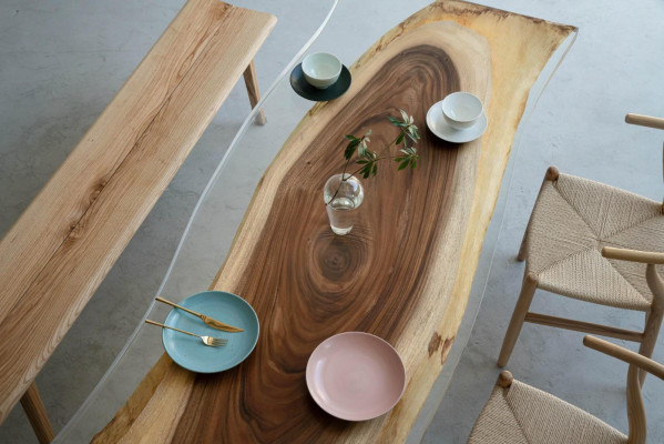 También de madera real. 220x90 Tablas