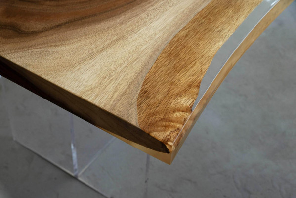 También de madera real. 220x90 Tablas