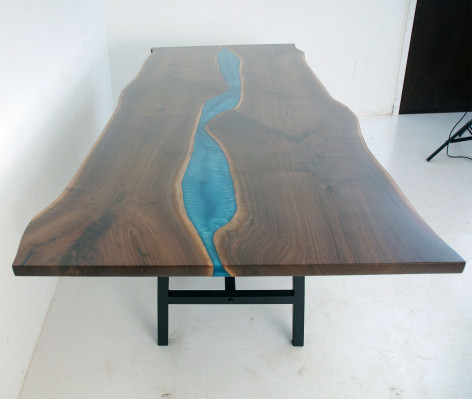 Mesa de la cascada de madera real, mesas de epoxi, mesa de resina de madera maciza con resina epoxi.