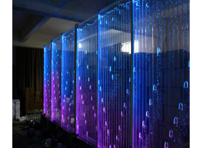 Moderna pared divisoria decorativa de agua, pared de agua LED, pared iluminada.