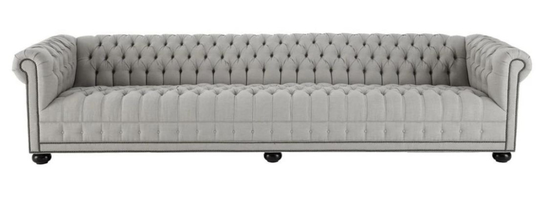 Sofá Chesterfield de cuatro plazas para sala de estar, diseño de sofá de tela, muebles de sofá.