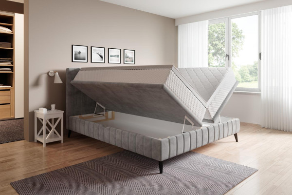 Habitación doble de madera con cama de 180x200cm. Cama clásica acolchada de lujo tipo boxspring.