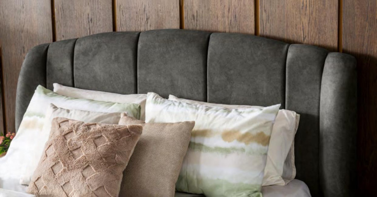 Cama gris Cama doble moderna Marco de cama de lujo de diseño de madera nuevo