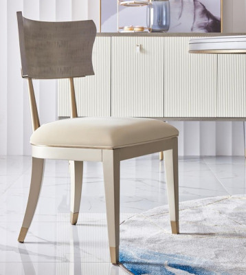 Conjunto de comedor completo: mesa redonda + 4 sillas con respaldo.