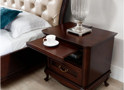 Mesa auxiliar de noche de hotel para dormitorio con cajón de servicio de madera.