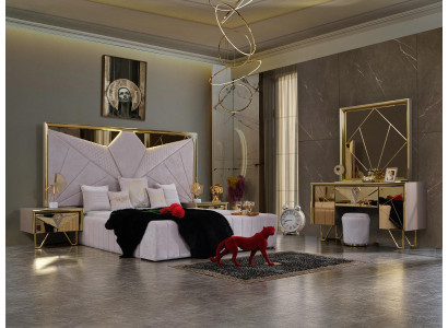Set de dormitorio Cama Mesitas de noche Tocador con espejo en elegante estilo italiano en color blanco.