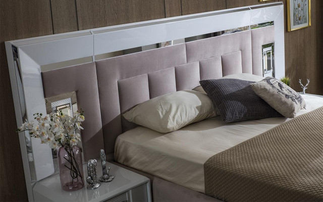 Dormitorio Set Lujo Cama Completa 2x Mesita de Noche Muebles Modernos 3 Piezas Nuevo