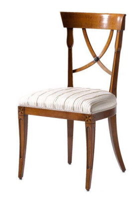 Silla de diseñador Silla de comedor de madera de lujo, silla de madera nueva, muebles clásicos.
