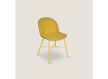 Silla de comedor de diseñador amarilla con reposabrazos para salón muebles de lujo.