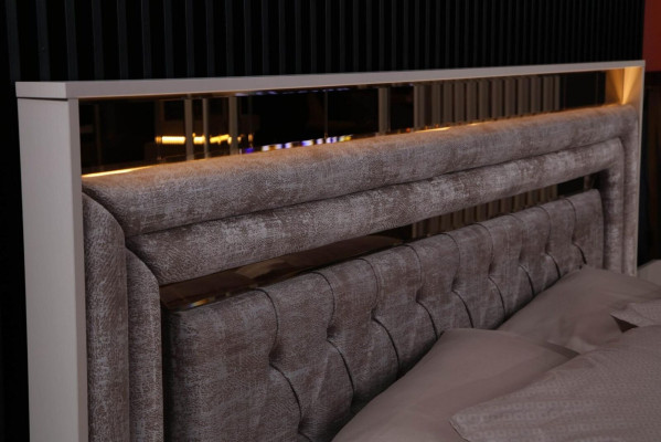 Taupes Set de dormitorio Diseñador de muebles Cama doble Mesitas de noche Muebles de madera