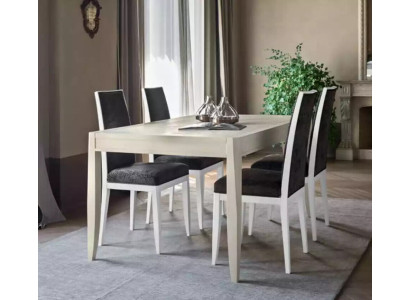 Modernes Set de comedor, mesa grupo clásico de sillas 4x sillas 5 piezas. Conjunto de asientos